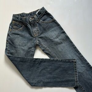Wrangler 100% cotton, 5 pockets jeans. Boys size 10 slim